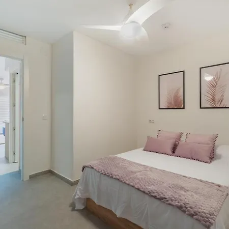 Luxe D In Apartment